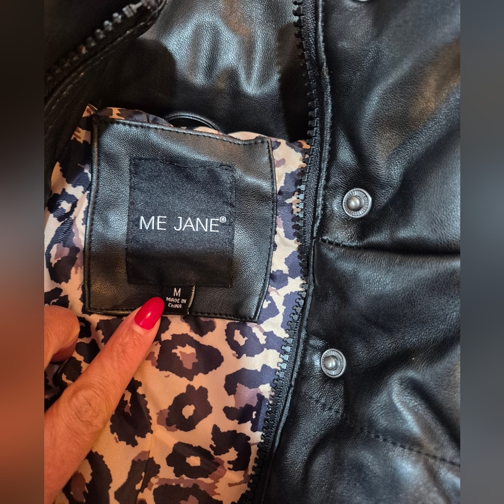 ME JANE Black Women's Puffer Faux Leather Jacket SIZE M. - Picture 15 of 16